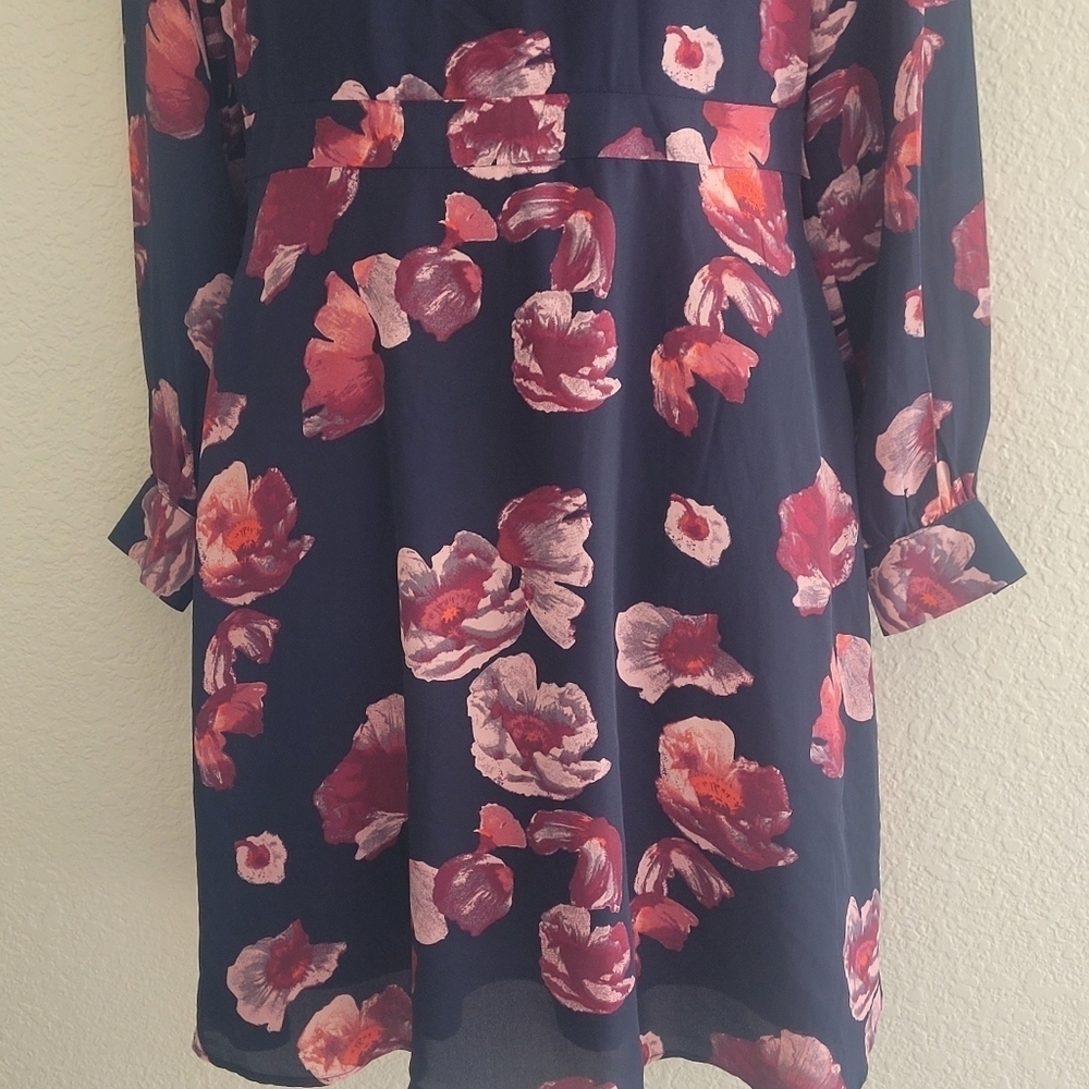 Banana Republic NWT Size 4 Mid Length Navy Blue Floral Dress - Picture 5 of 8